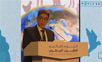  في يومهم العالمي.. نقيب البيطريين : الأطباء البيطريون درع الأمن الغذائي وشركاء التنمية المستدامة