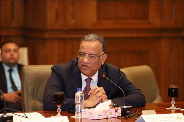 رئيس لجنة إعلام الشيوخ: مخرجات القمة العربية لا تتناسب مع حجم تحديات المنطقة