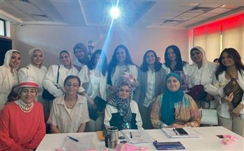   مناقشة مشاريع التخرج لدفعة 2021 بكلية الآداب جامعة عين شمس