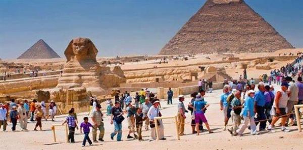 "الغرف السياحية": منظومة التأشيرة الاضطرارية ستعزز السياحة وفق خطة القيادة السياسية