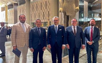   مستشار ترامب يزور المتحف المصري الكبير.. ماذا قال عنه؟