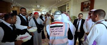   ورود وأناشيد وفرحة.. استقبال مهيب لحجاج القرعة في المدينة المنورة