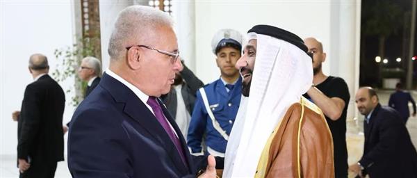 رئيس المجلس الشعبي الوطني الجزائري يستقبل رئيس البرلمان العربي لدى وصوله الجزائر