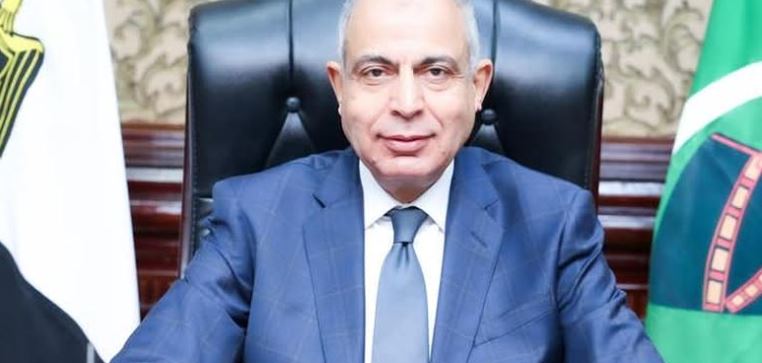 كدواني يوقع اتفاقا مع شركة المياه لإنشاء محطة ومأخذ على النيل بالمنطقة الصناعية