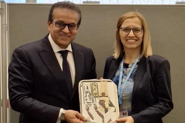 وزير الصحة يلتقى نظيرته السلوفينية لبحث التعاون في المجالات الطبية