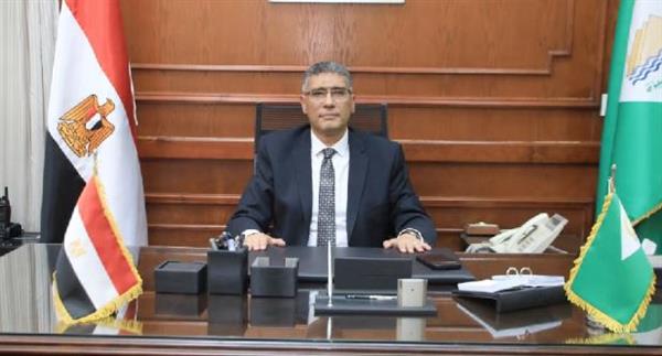 محافظ الجيزة يتابع نسب تنفيذ مشروعات تطوير الطرق المحيطة بالمتحف المصري الكبير