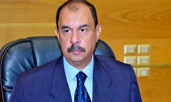 محافظ سوهاج يحيل واقعة مناقصة كاميرات مراقبة بمديرية التعليم إلى النيابتين العامة والإدارية