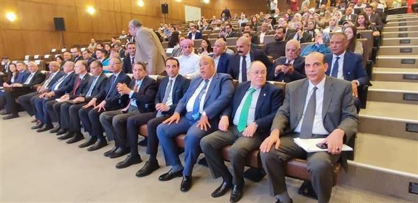 أيمن العشري: المنتدى المصري البلغاري منصة مهمة لدعم رؤية مصر