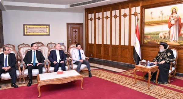 البابا يستقبل وزير الشباب ووفد من شباب منحة الرئيس جمال عبد الناصر