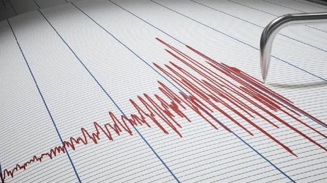 زلزال بقوة 5.7 درجة يضرب جزيرة "سومطرة" الإندونيسية