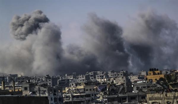 استشهاد 4 فلسطينيين جراء قصف إسرائيلي لمركبة بقطاع غزة