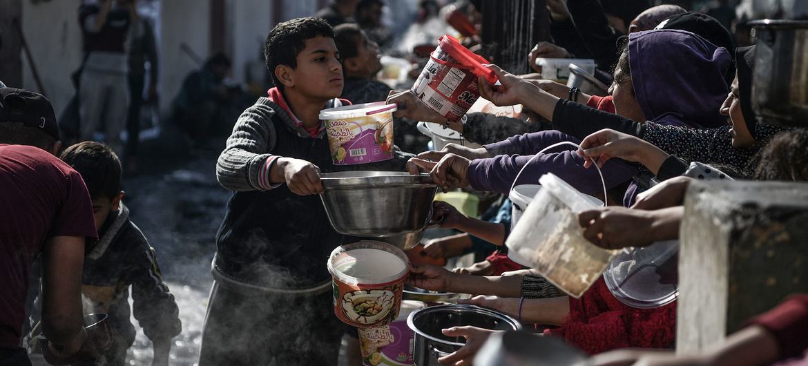أونروا: سكان غزة لا يستطيعون انتظار المساعدات أكثر من ذلك