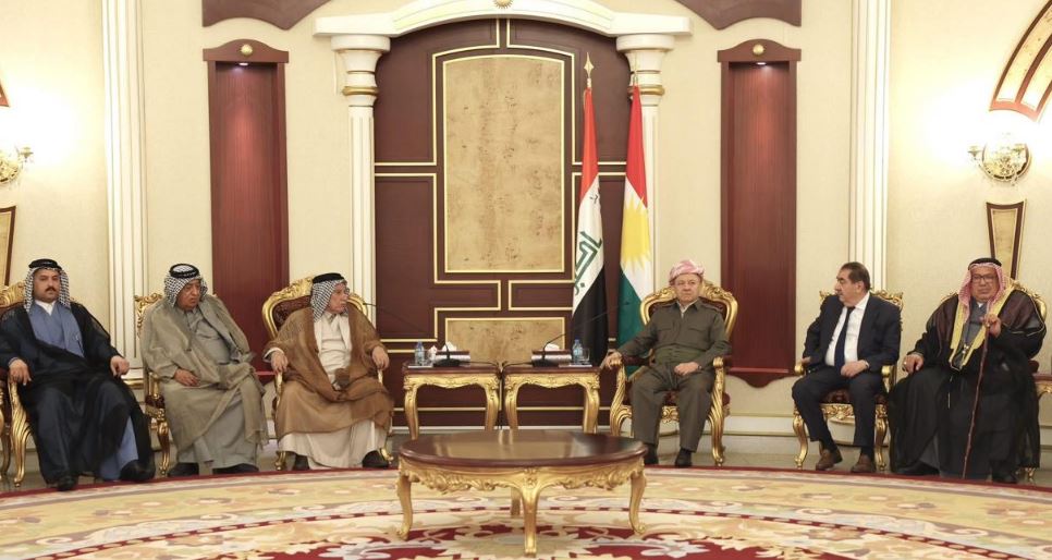 بارزاني لأمراء وشيوخ عشائر العراق : خطايا الحكومات لن تفسد علاقات الشعوب