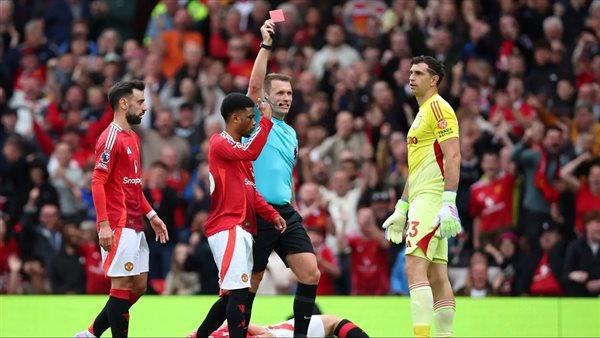 الدوري الإنجليزي.. أستون فيلا ينتقد تعيين حكم قليل الخبرة في المباراة