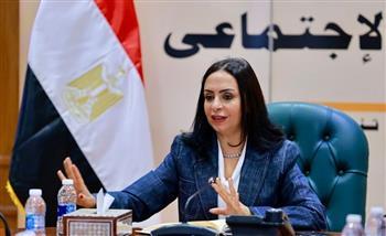 وزيرة التضامن تجتمع مع الإدارة العامة لإدارة الأصول وتنمية الموارد بالوزارة