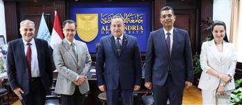   رئيس جامعة الإسكندرية يستقبل رئيس الجمعية الدولية لدراسة البيئات التقليدية