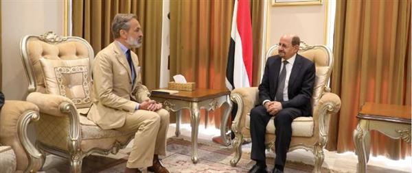 الزنداني يبحث مع منسق الشؤون الإنسانية للأمم المتحدة الوضع الإنساني في اليمن