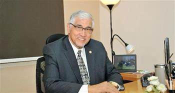    أبو سيد: الاستثمار الأمريكي في مجالات الطاقة والمناخ بمصر لم يعد خيارا بل ضرورة