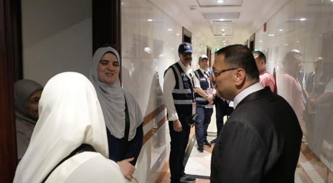 الرئيس التنفيذي لبعثة الحج المصرية يتفقد أحوال حجاج القرعة 