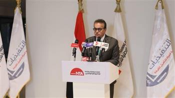   وزير الصحة يترأس إحدى لجان اختبارات القبول لبرنامج "المرأة تقود للتنفيذيات" 