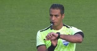 أمين عمر حكما لمباراة الأهلى وفاركو فى ليلة حسم الدورى