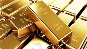   انخفاض أسعار الذهب وسط تحسن شهية المخاطرة بعد تأجيل ترامب تعريفات الاتحاد الأوروبي