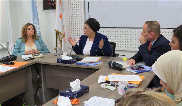 نائب وزير الصحة تشارك في جلسة نقاشية حول "الاستثمار في صحة المرأة"