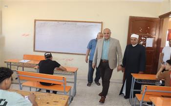   محافظ القليوبية يتفقد لجان امتحانات الشهادة الثانوية الأزهرية فى يومها الأول 