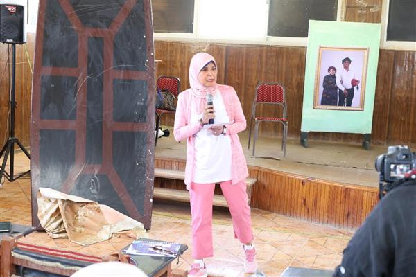 "قضايا المرأة" تنظم عرضًا مسرحيًا للتوعية بالصحة الإنجابية للمرة الأولي بالواحات البحرية