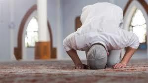   هل يجوز قضاء الصلوات الفائتة في جماعة؟