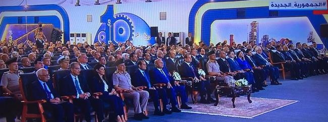 وزير الصناعة يستعرض أمام الرئيس السيسي جهود الدولة وزيادة الصادرات المصرية