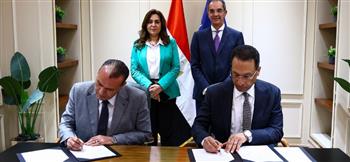   "الاتصالات" و"التنمية المحلية" توفران الأجهزة التكنولوجية لتشغيل مجمعات الخدمات بقرى حياة كريمة 