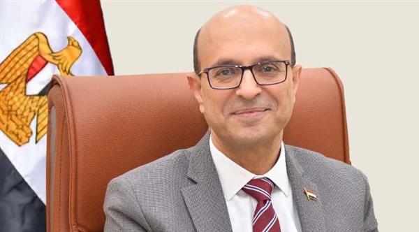الدكتور المنشاوي يصدر قراراً بتجديد تكليف الدكتورة مديحة درويش منسقاً عاماً للأنشطة الطلابية