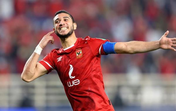 رامي ربيعة يغادر القاهرة بعد رحيله عن الأهلي
