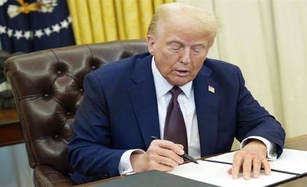 ترامب يتهم بكين بانتهاك الاتفاق بشأن الخفض المتبادل للرسوم