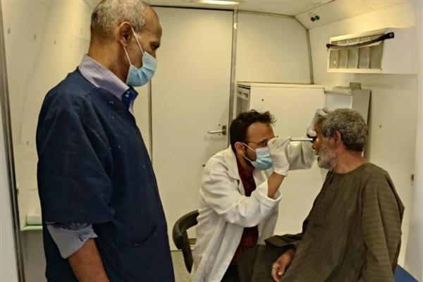 "صحة المنيا": علاج 1147 مواطناً مجاناً ضمن قافلة بمركز ملوي