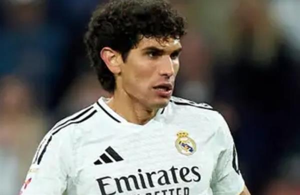 عقب إعلان رحيله عن ريال مدريد .. فاليخو: تعلمت الكثير من الدروس القيمة مع الفريق