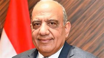   وزير الكهرباء يغادر إلى فرنسا لبحث سبل دعم وتعزيز التعاون بين البلدين