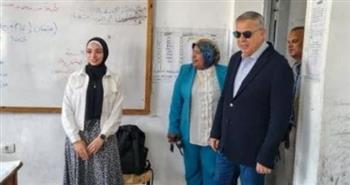   محافظ الإسكندرية يتفقد لجان امتحانات الشهادة الإعدادية ويوجه بتوفير بيئة آمنة للطلاب