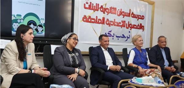 رئيسة " القومي للمرأة" تشارك في جولة تفقدية لأنشطة المبادرة "دوِّي"