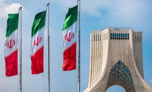الخارجية الإيرانية: ندعو فرنسا إلى أن تؤدي دورا بناء في أي مسار تفاوضي