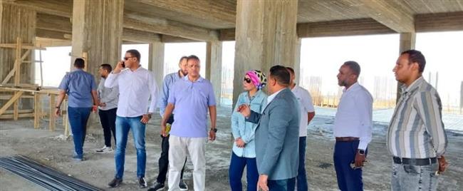 "صابرين" تتفقد مشروعات جامعة الأقصر الإنشائية بمدينة طيبة...صور 