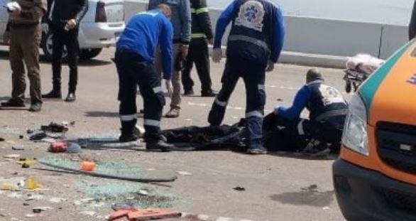 مصرع شخصين وإصابة 8 إثر تصادم سيارتين بطريق الروبيكى -العاصمة الإدارية