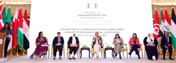   مناقشة "الواقع والتحديات الوطنية"  فى الجلسة الرابعة لمؤتمر العاشر لمنظمة المرأة العربية 