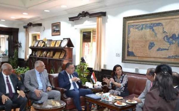 رئيس جامعة الإسكندرية يستقبل وفد هيئة "الفولبرايت" بالقاهرة لبحث سبل التعاون
