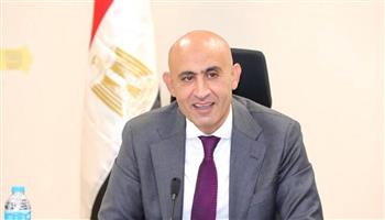   وزير التعليم يشيد بقرار التنظيم والإدارة بشأن آلية نتيجة مسابقات وظائف المعلمين