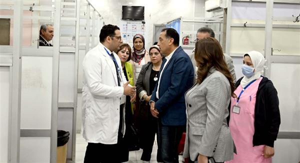 رئيس الوزراء يتفقد مركز أورام طنطا القديم