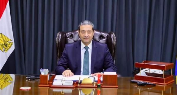 محافظ دمياط يشهد مهرجان التجديف "مراكب الكياك" من أمام جسر الحضارة التاريخي