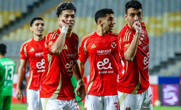 الأهلي يفوز 4-2 على المصري ويواصل الزحف نحو صدارة الدوري