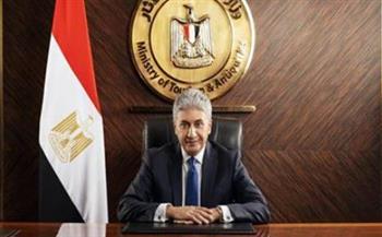   وزير السياحة يتابع تطوير منظومة التشغيل التجريبي للخدمات السياحية بمنطقة أهرامات الجيزة